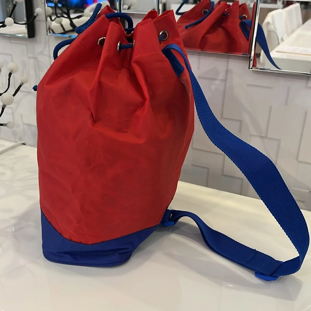 Waterproof / Durable Carry Bag with shoulder strap